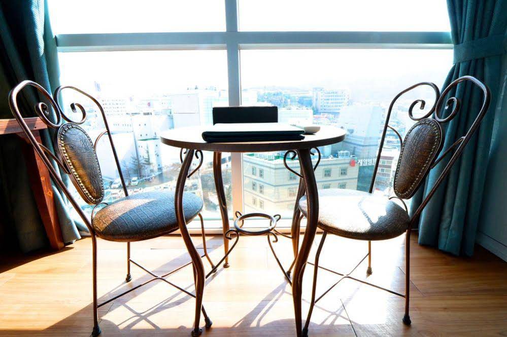 Myeongdong Merlin Hotel