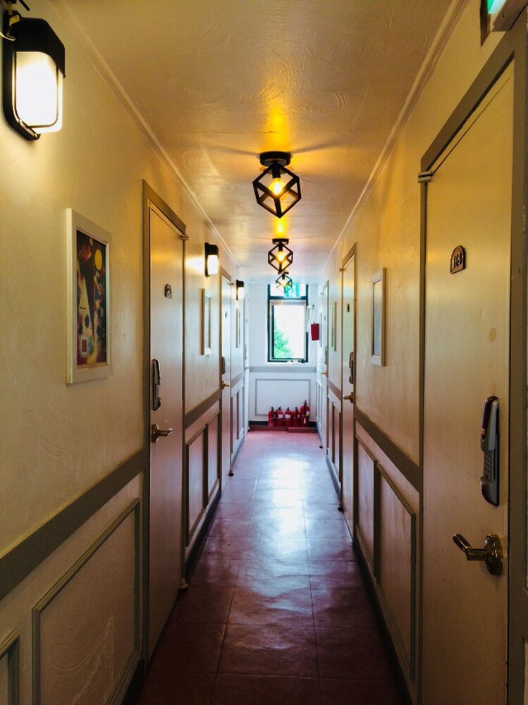 Myeongdong Town Guesthouse
