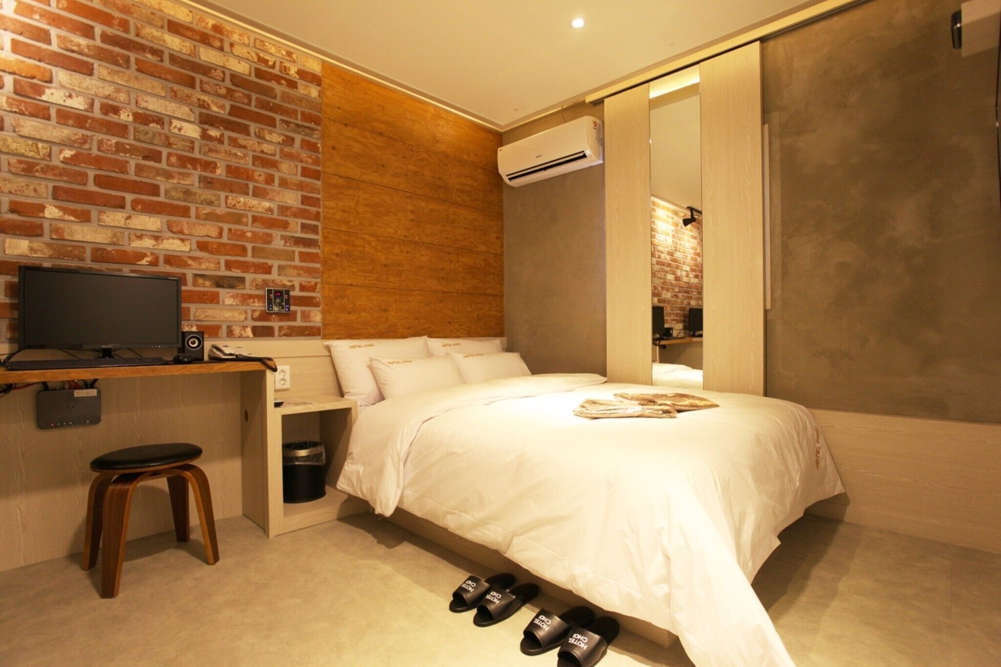 Myeonmok Choi Hotel