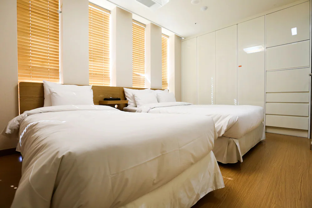 Navi Hotel Residence