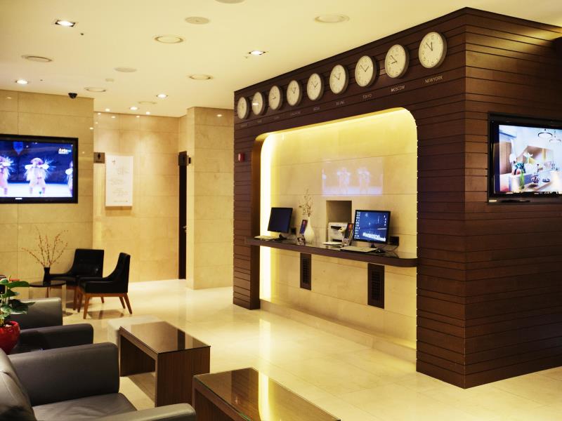 N Fourseason Hotel