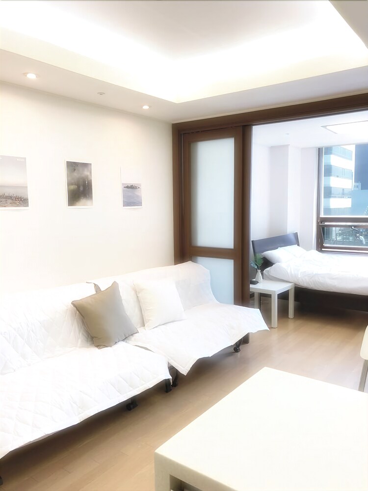 Nice Insa-dong BnB House
