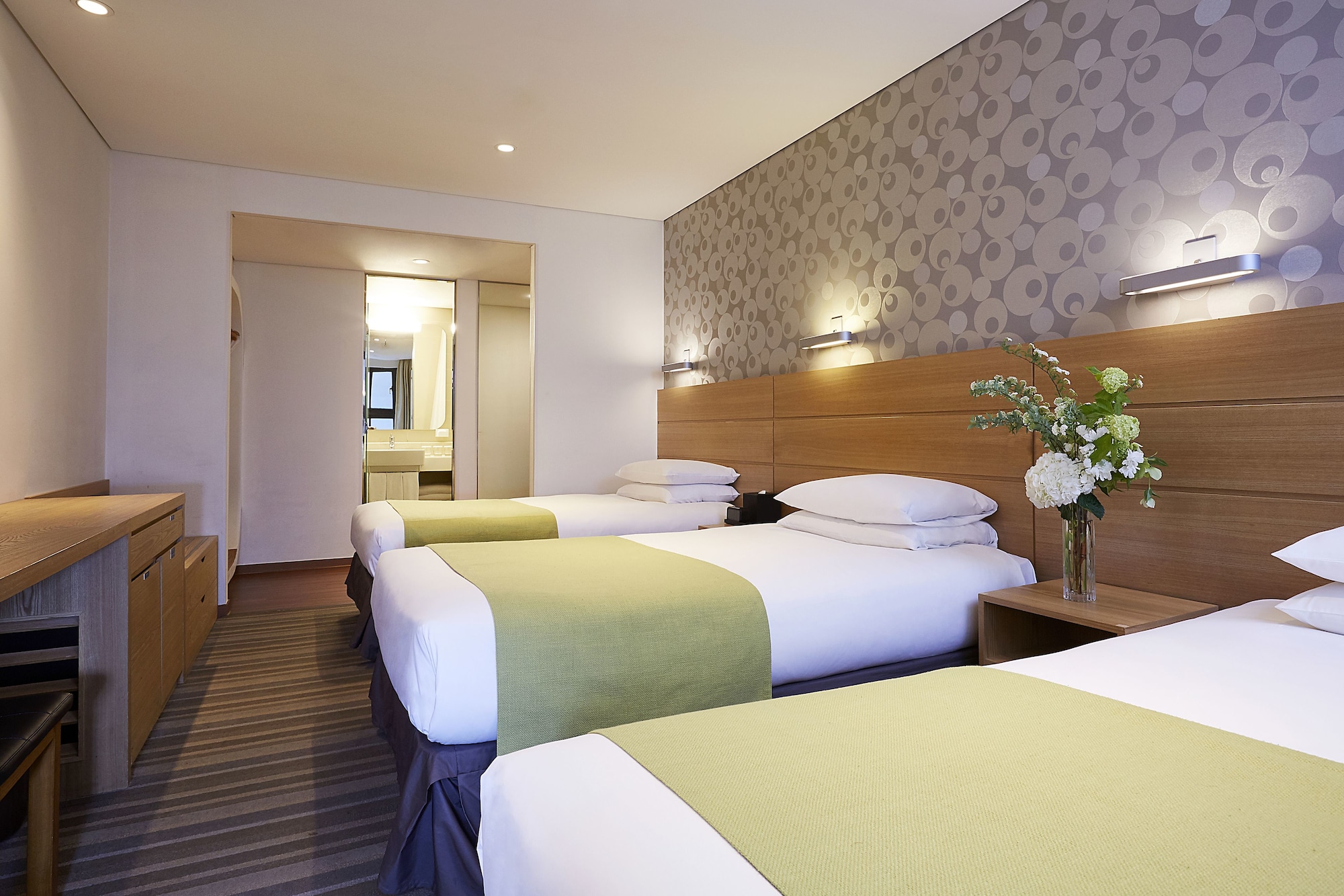 Nine Tree Hotel Myeongdong