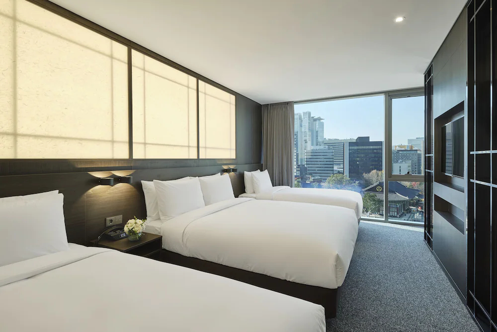 Nine Tree Premier Hotel Insadong