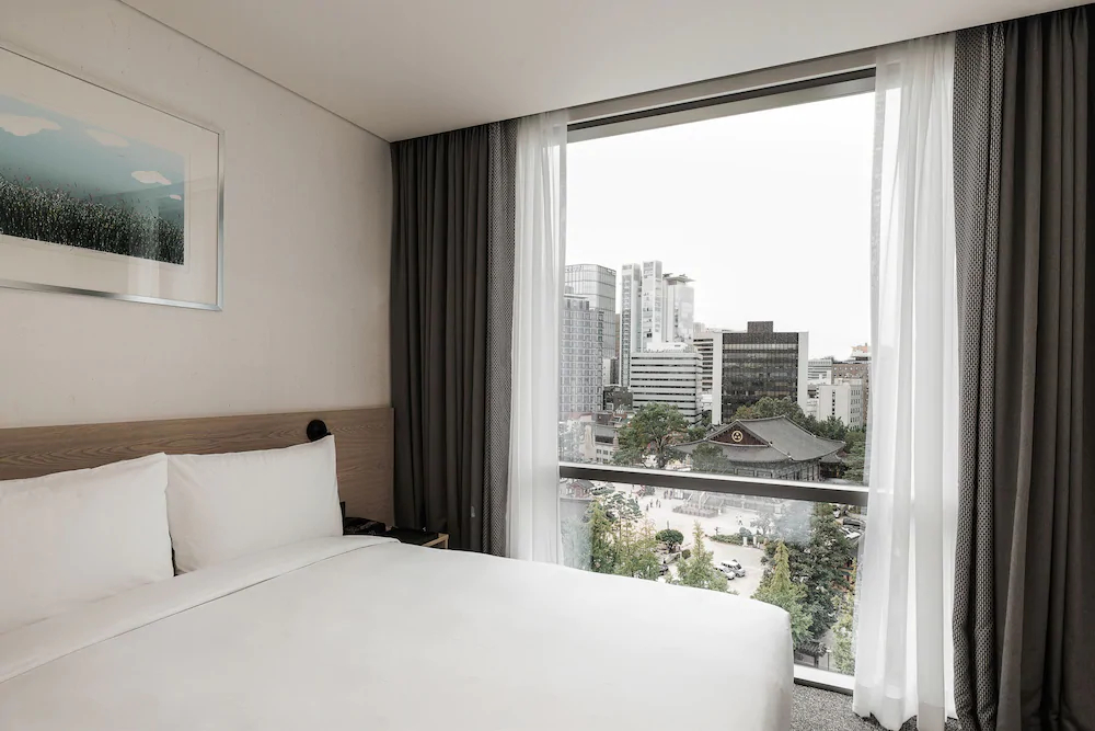 Nine Tree Premier Hotel Insadong