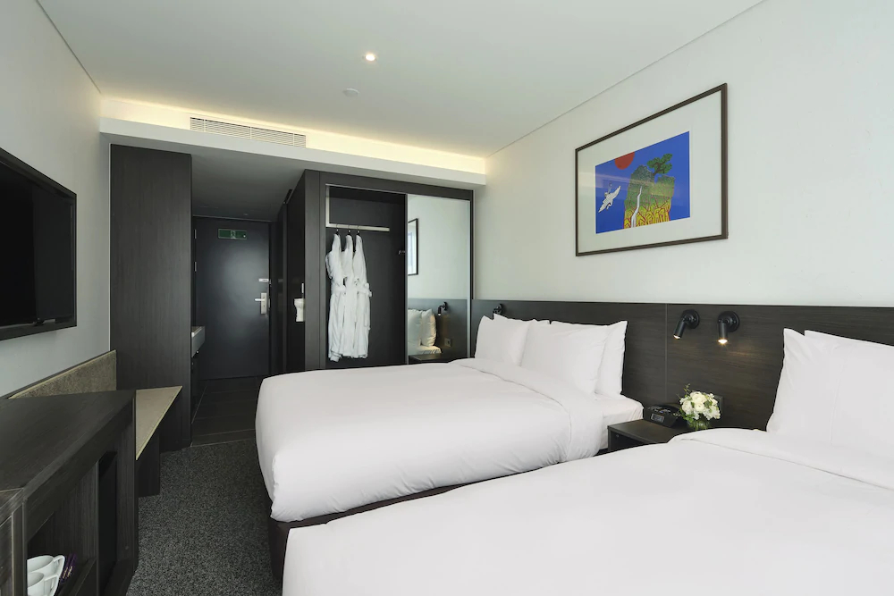 Nine Tree Premier Hotel Insadong