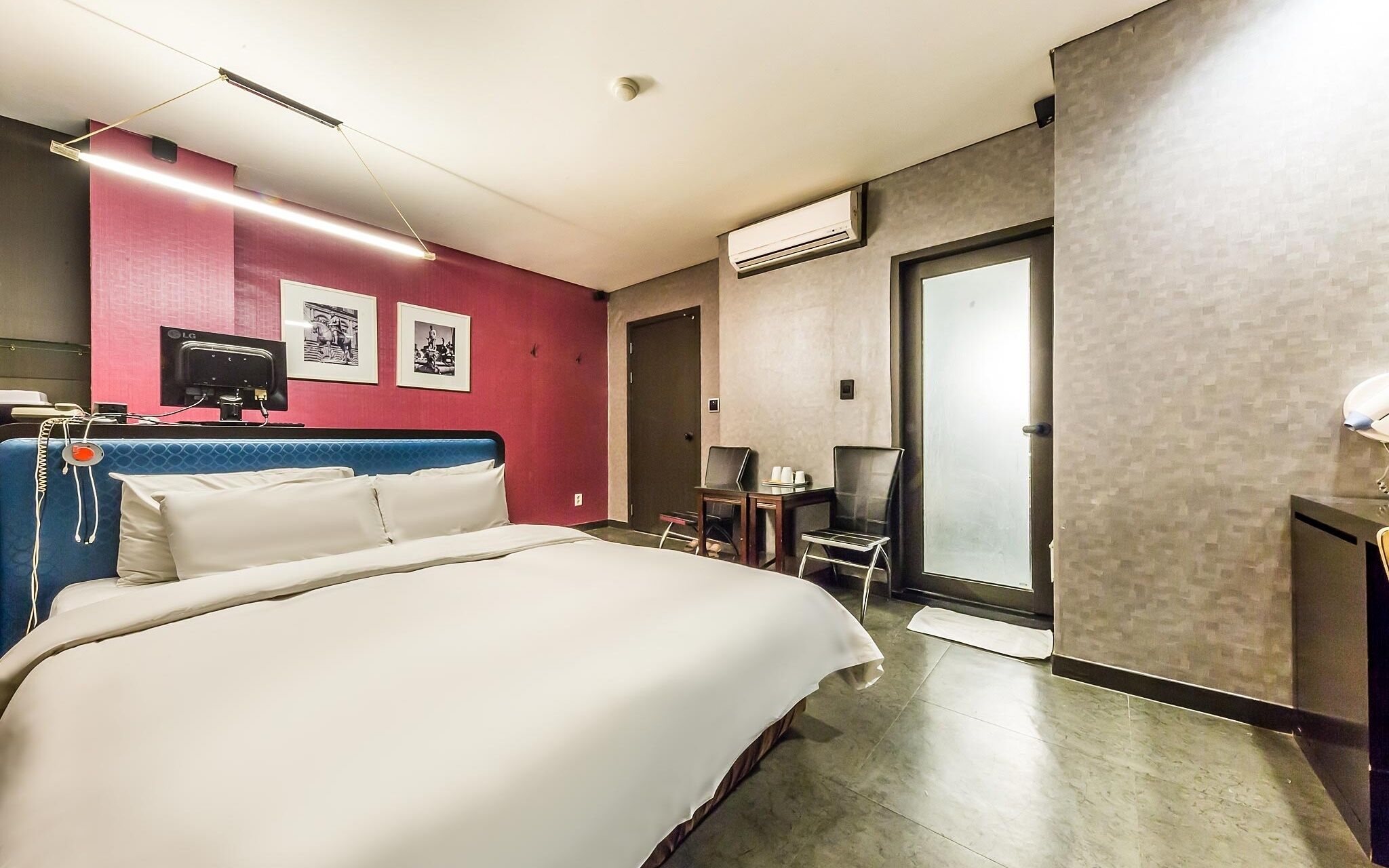 Nokbeon Hotel Galley