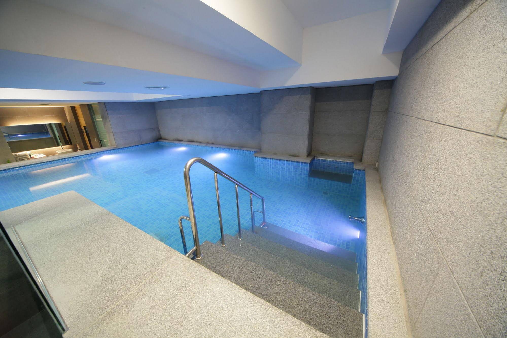 Nox Hotel