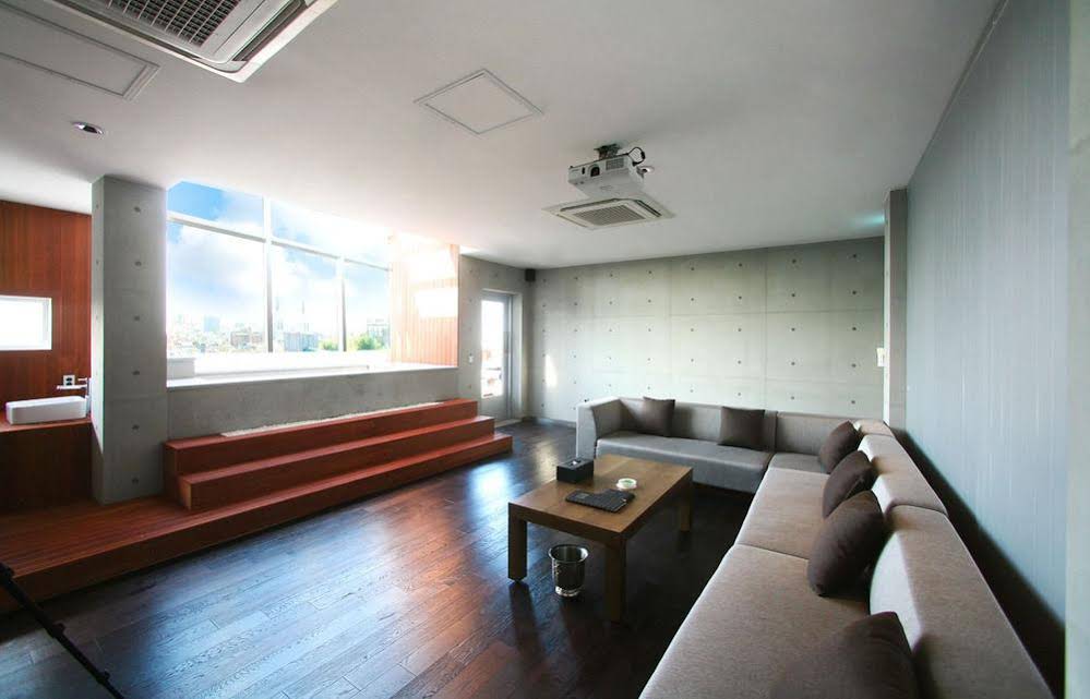 Nox Hotel
