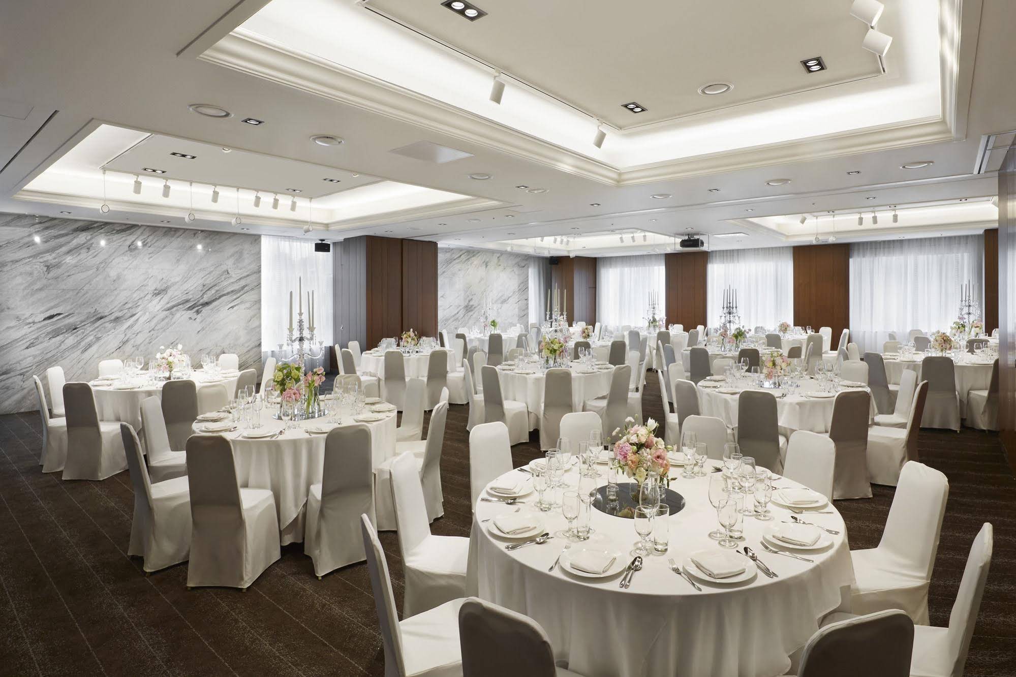 Oakwood Premier Coex Center Seoul