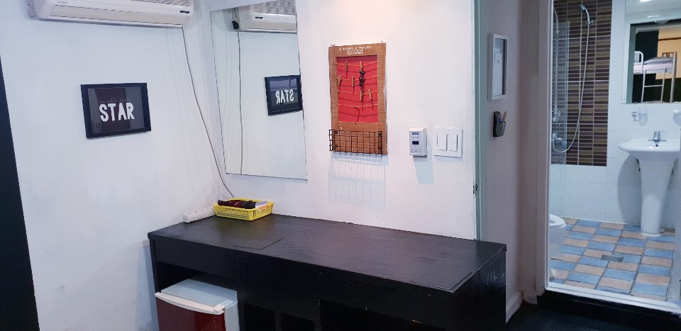 Oppa Hostel