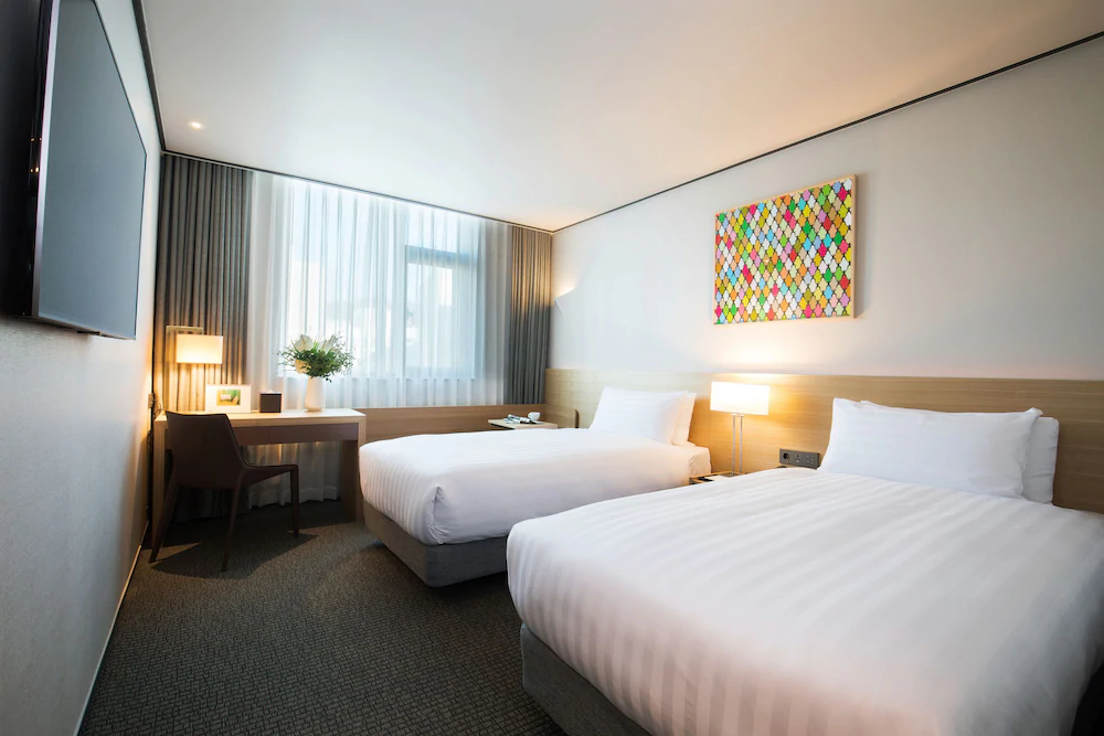 Orakai Cheonggyesan Hotel