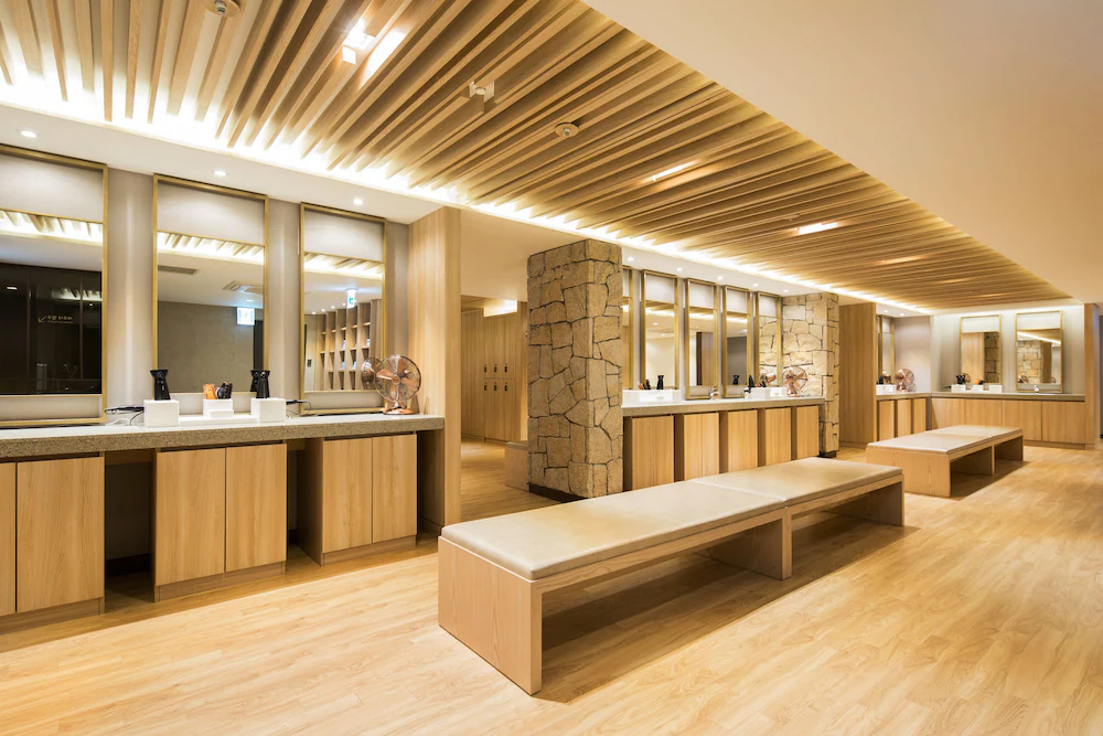 Orakai Cheonggyesan Hotel