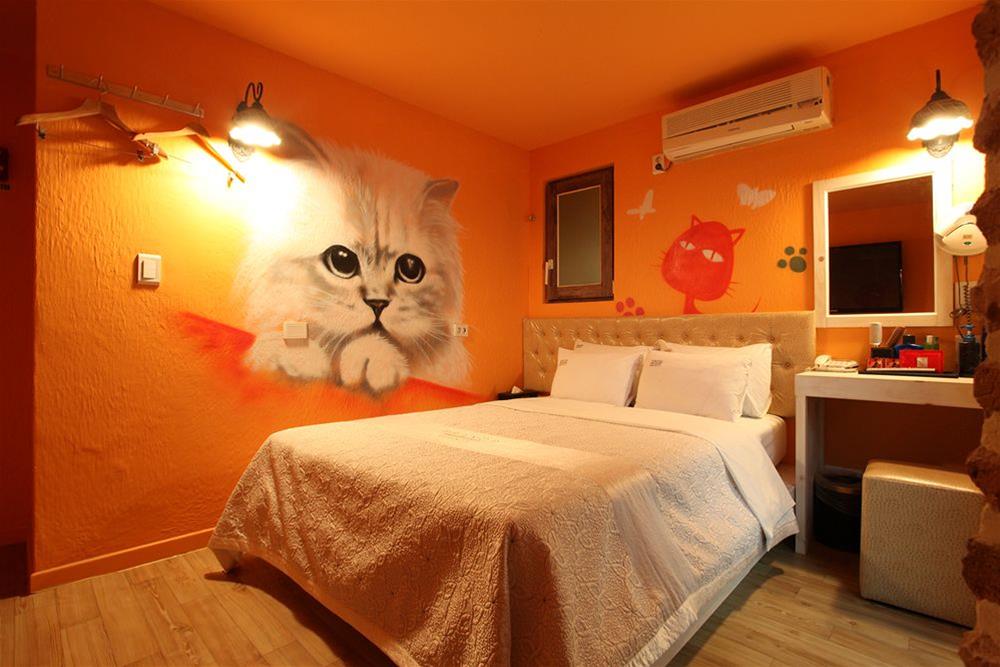 Orange County Hotel