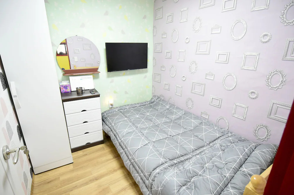 Photo Park Guest House