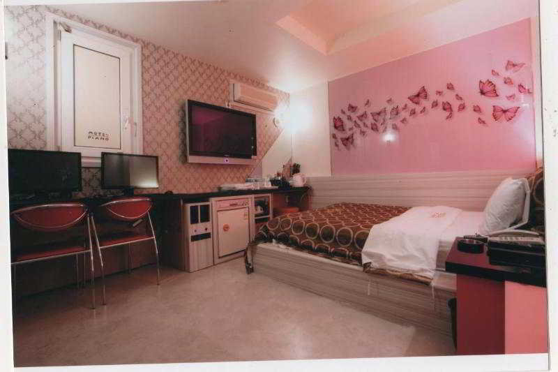 Piano Hotel Suyu