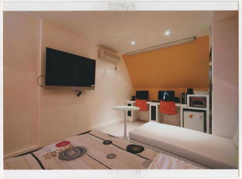 Piano Hotel Suyu