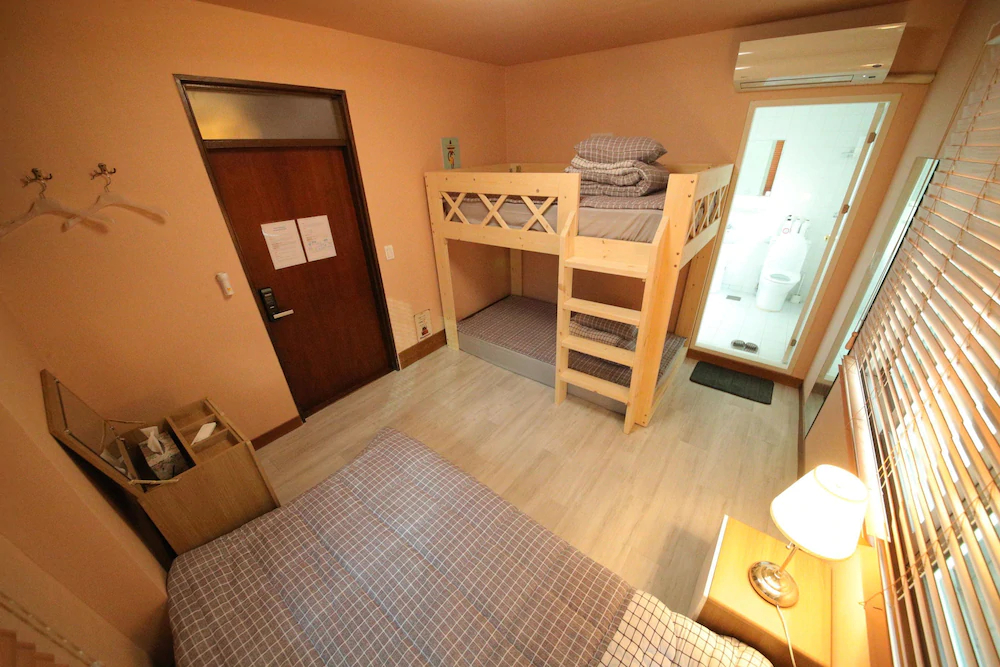 Stitches Guesthouse