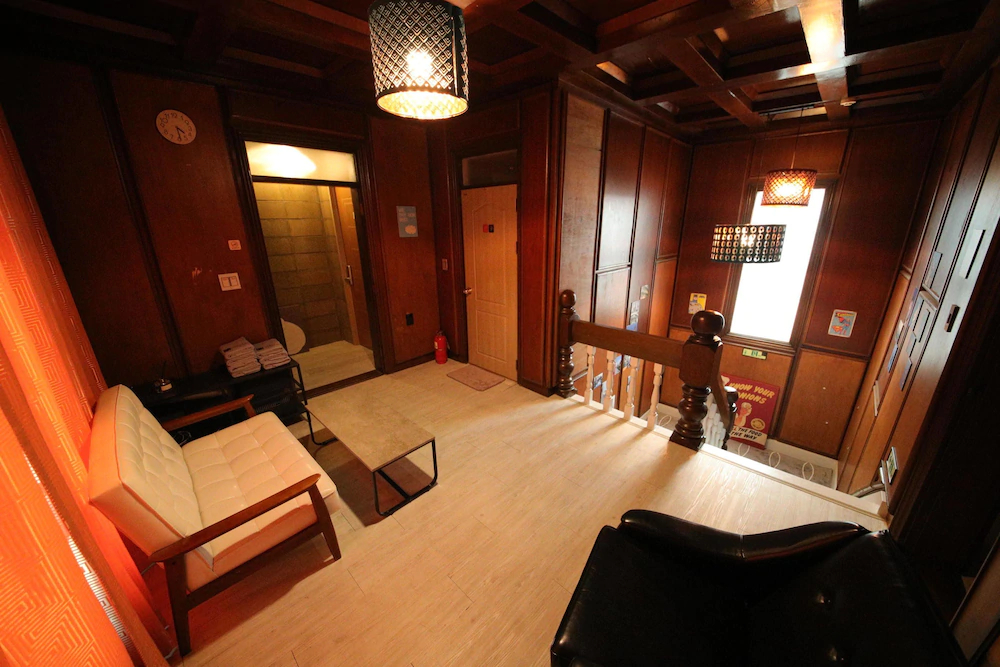 Stitches Guesthouse