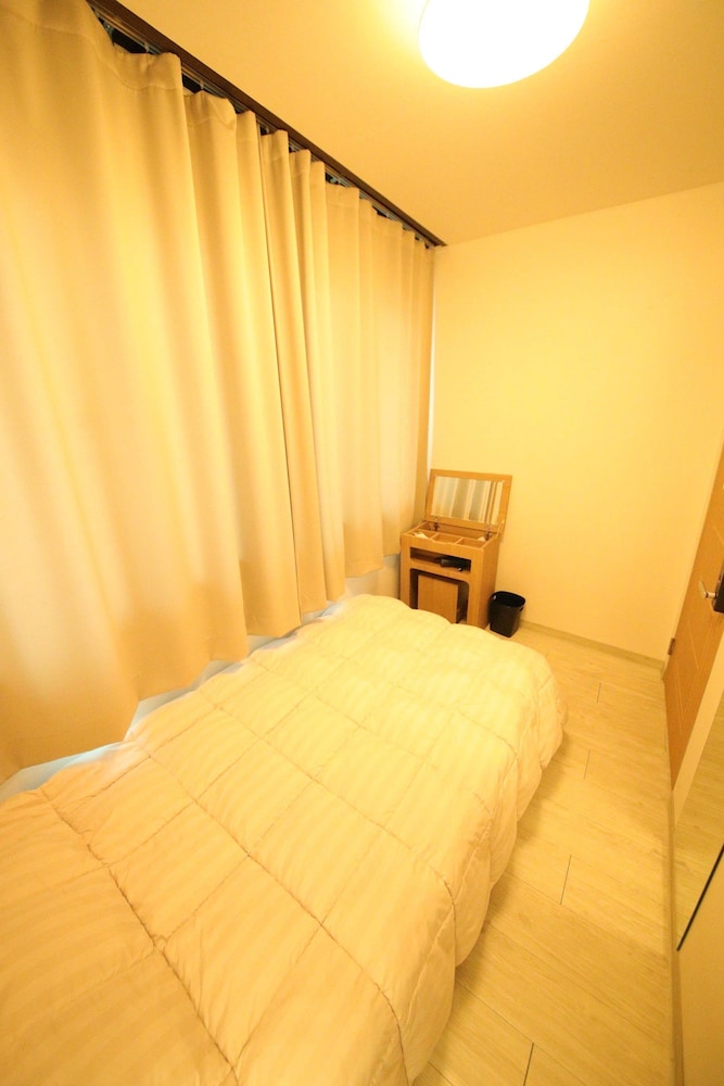Stitches Guesthouse