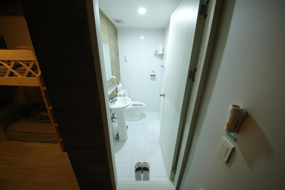 Stitches Guesthouse