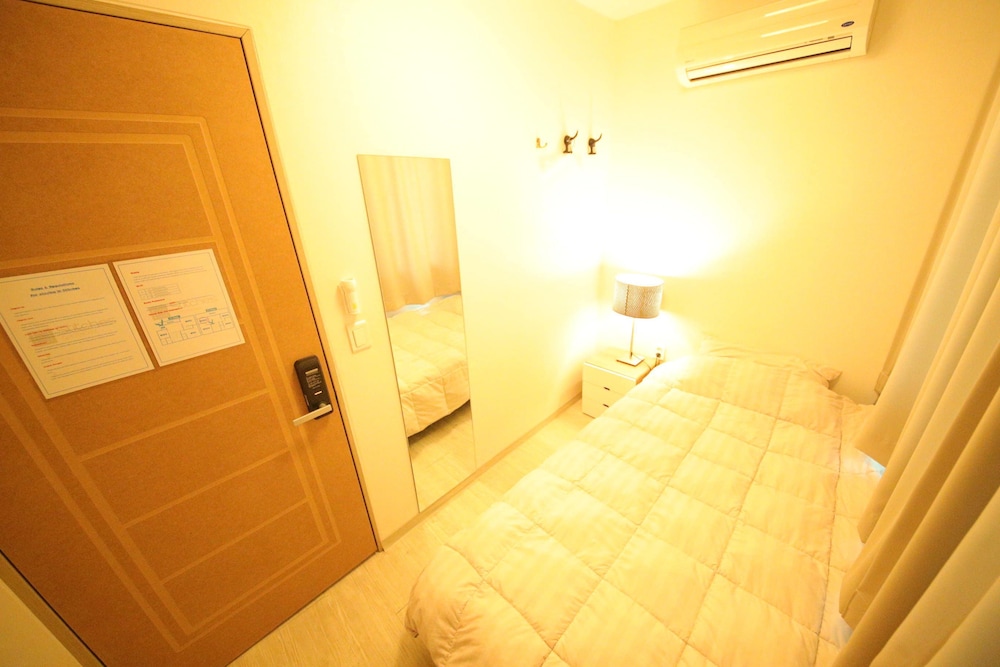 Stitches Guesthouse