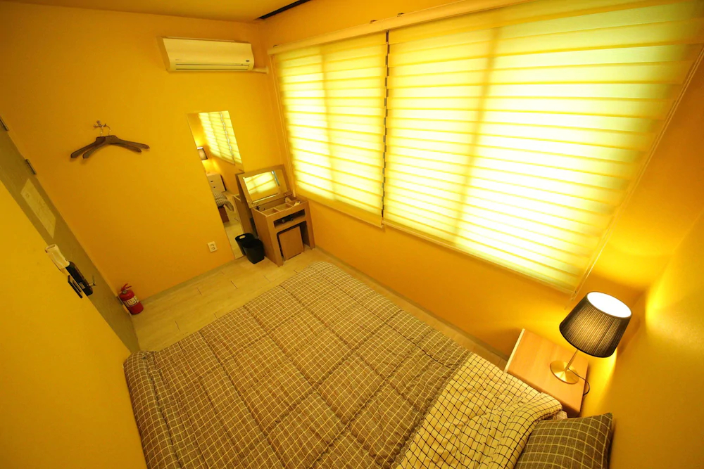 Stitches Guesthouse