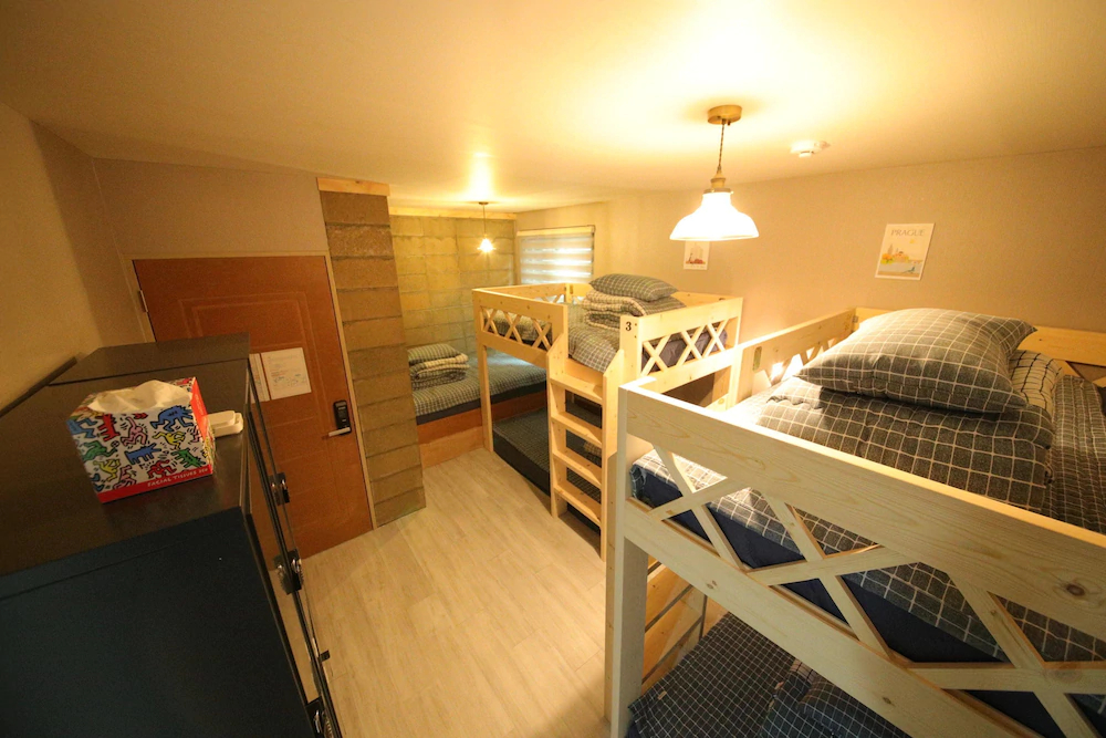 Stitches Guesthouse