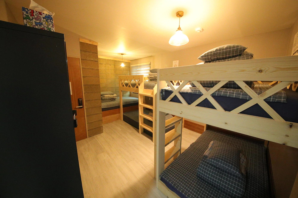 Stitches Guesthouse