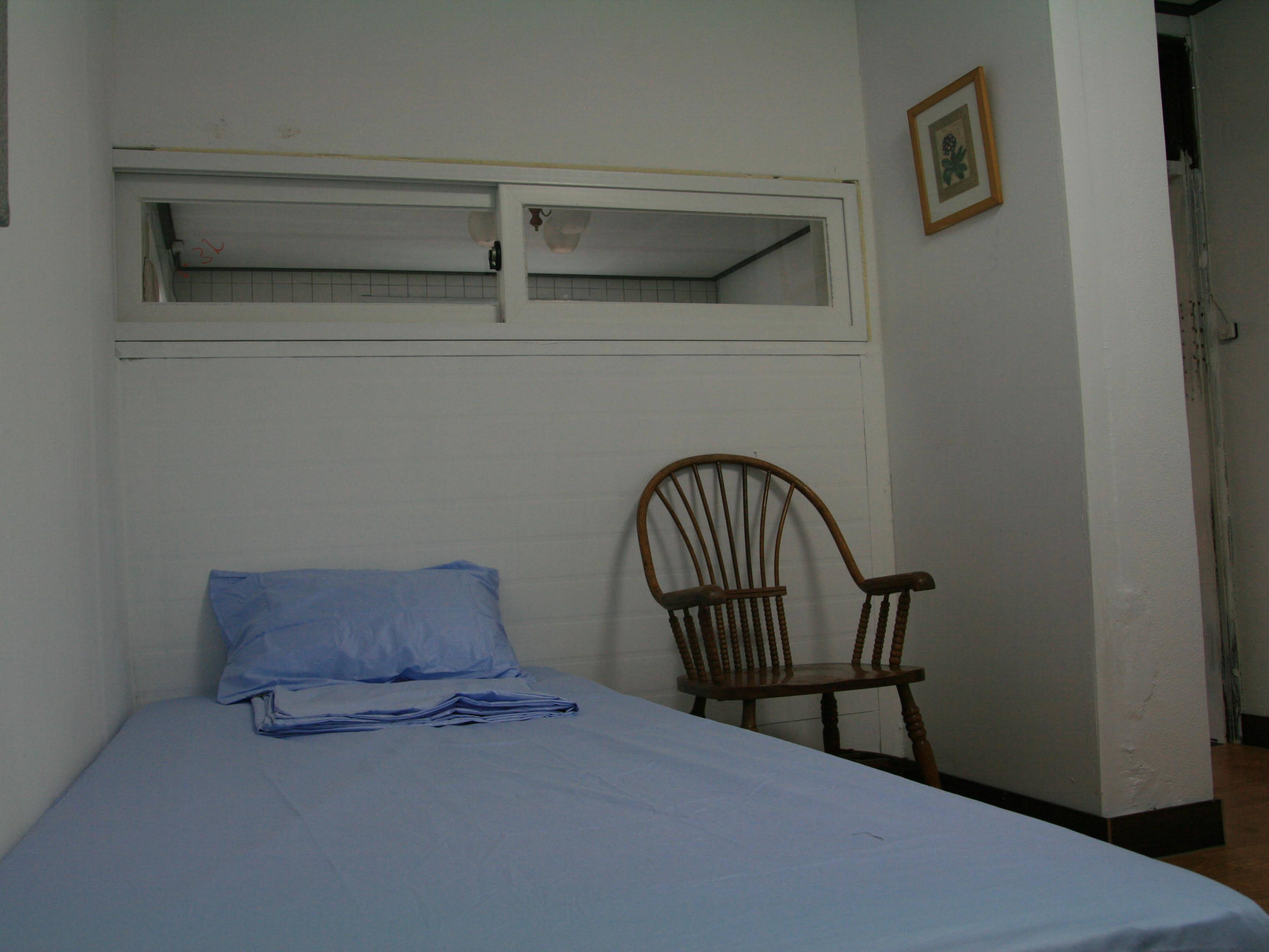 Poet Guesthouse