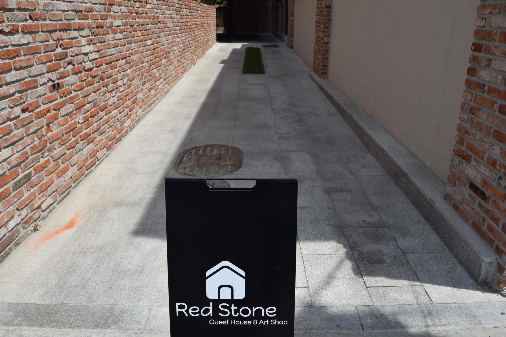 Red Stone Guest House