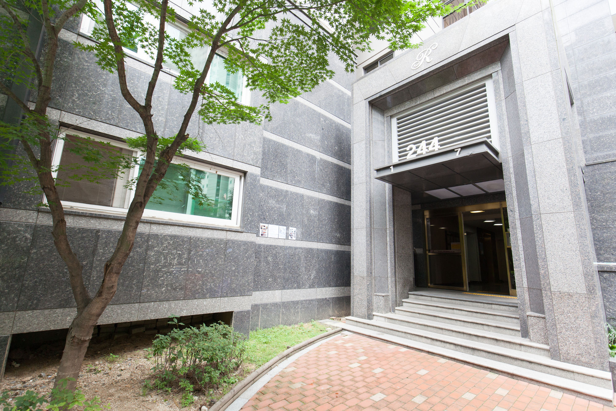 Ricenz Condominium Tower Seoul
