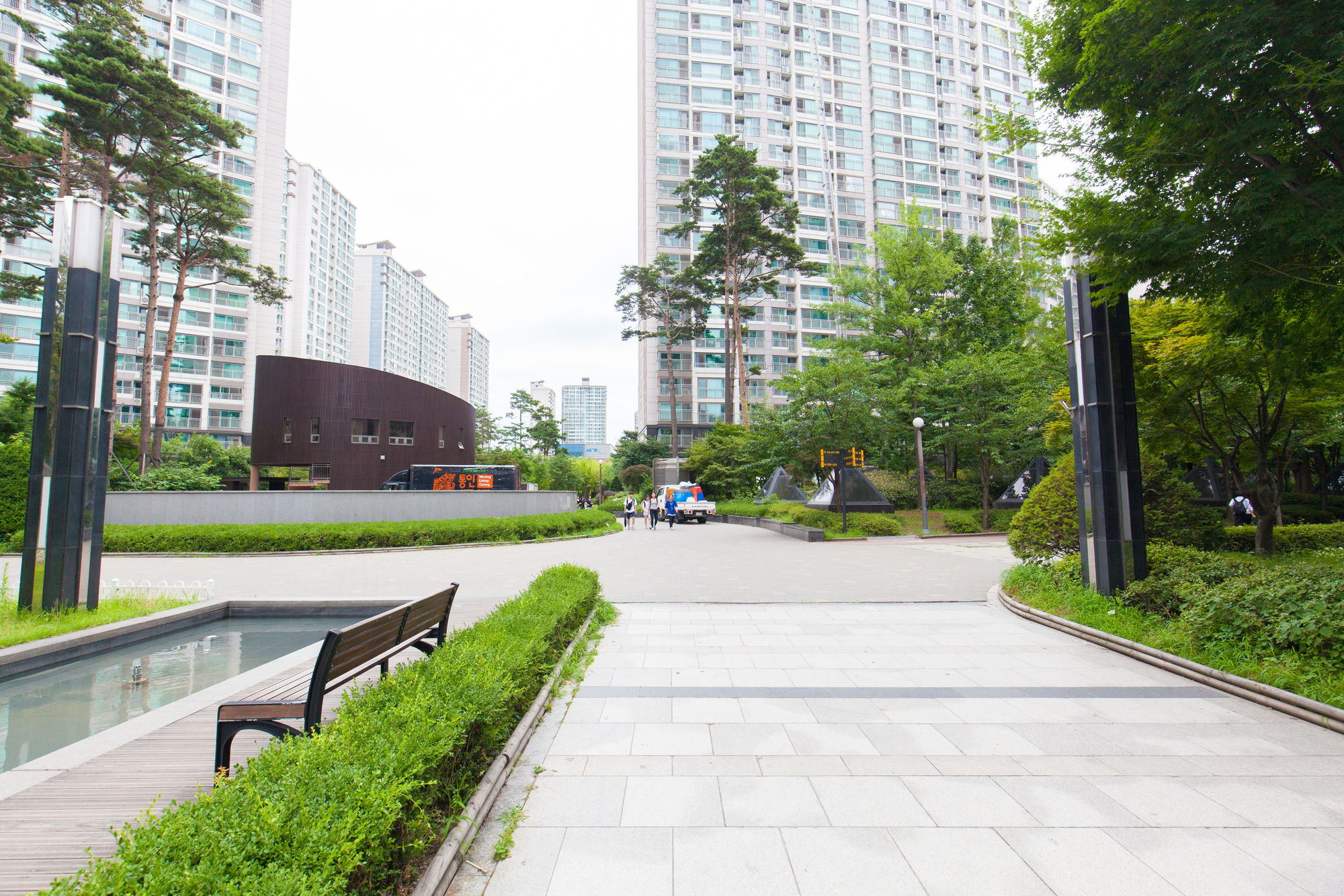 Ricenz Condominium Tower Seoul