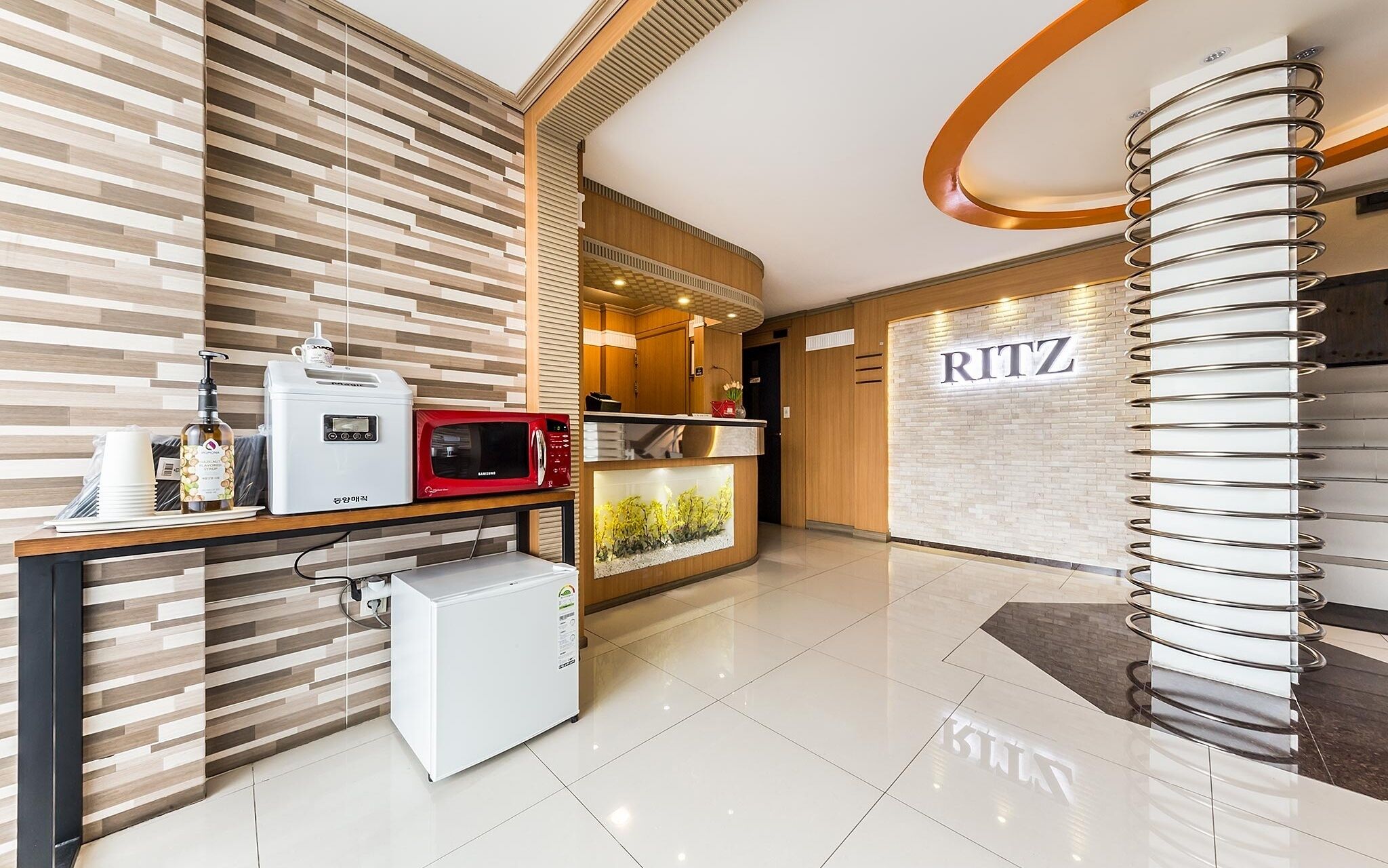 Ritz