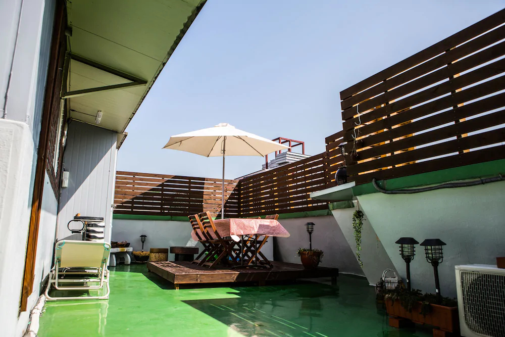 Riverside Guest House