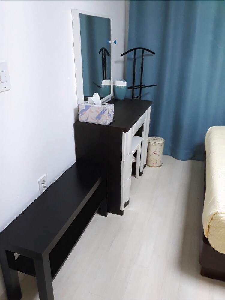 Riverside Guest House