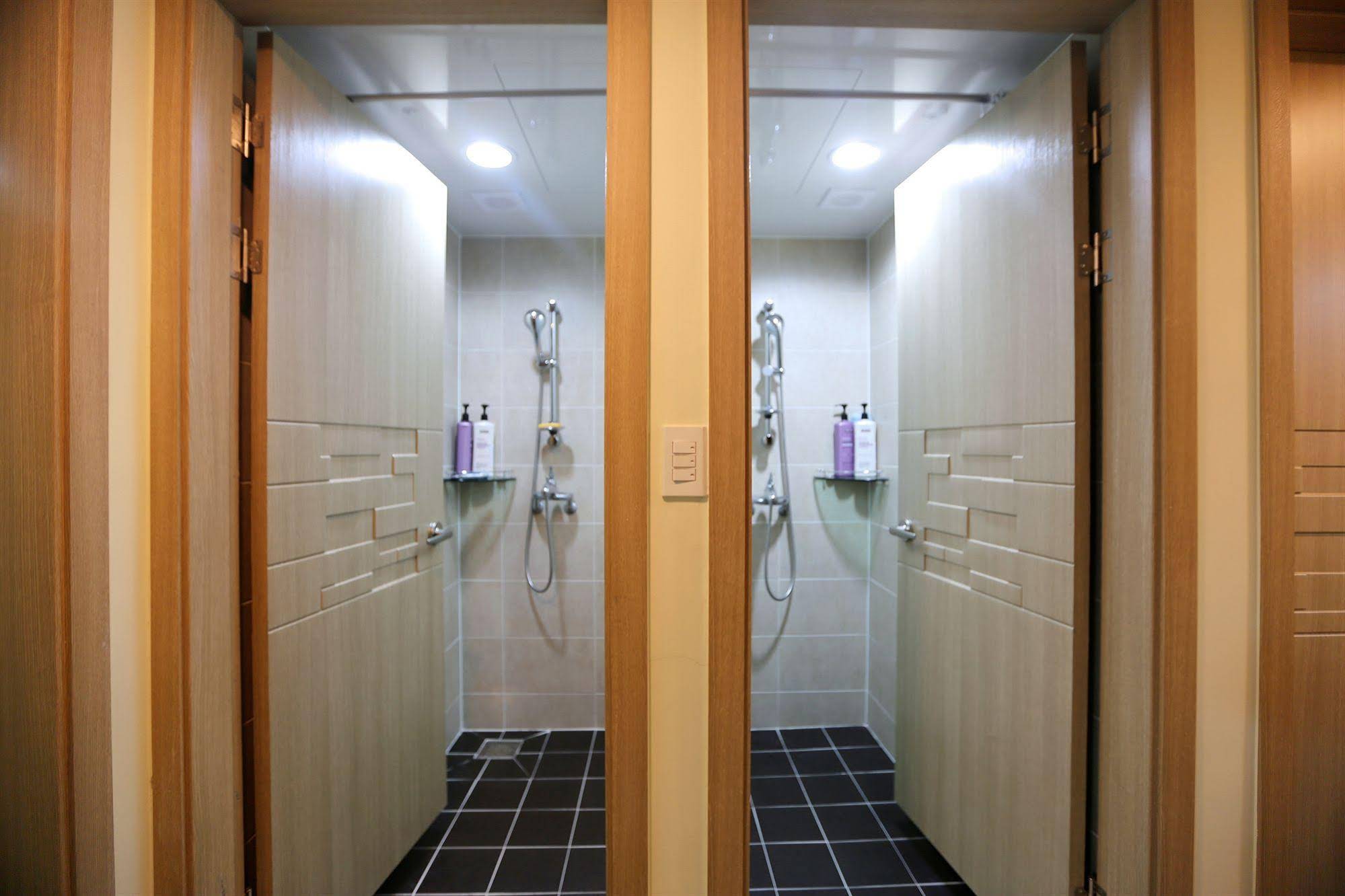 Roi Guest House