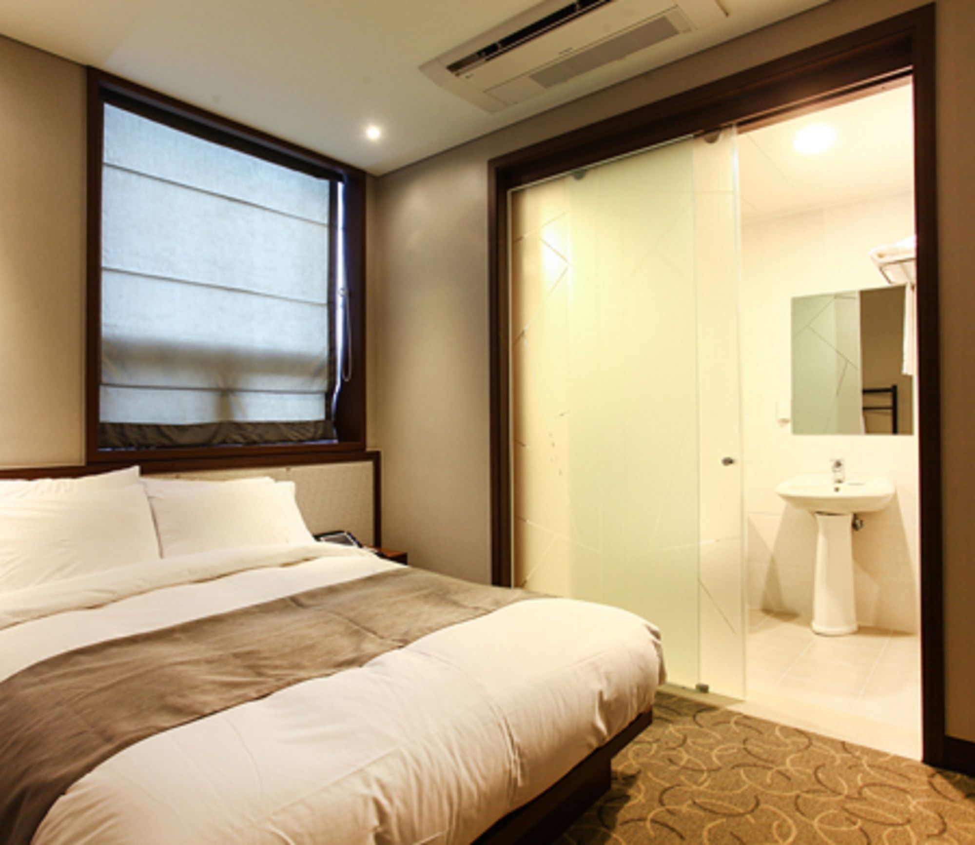 Rosana Boutique Hotel