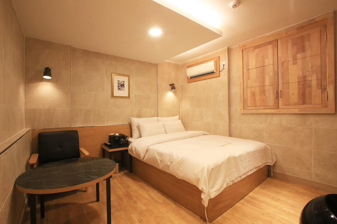 RUI Hotel