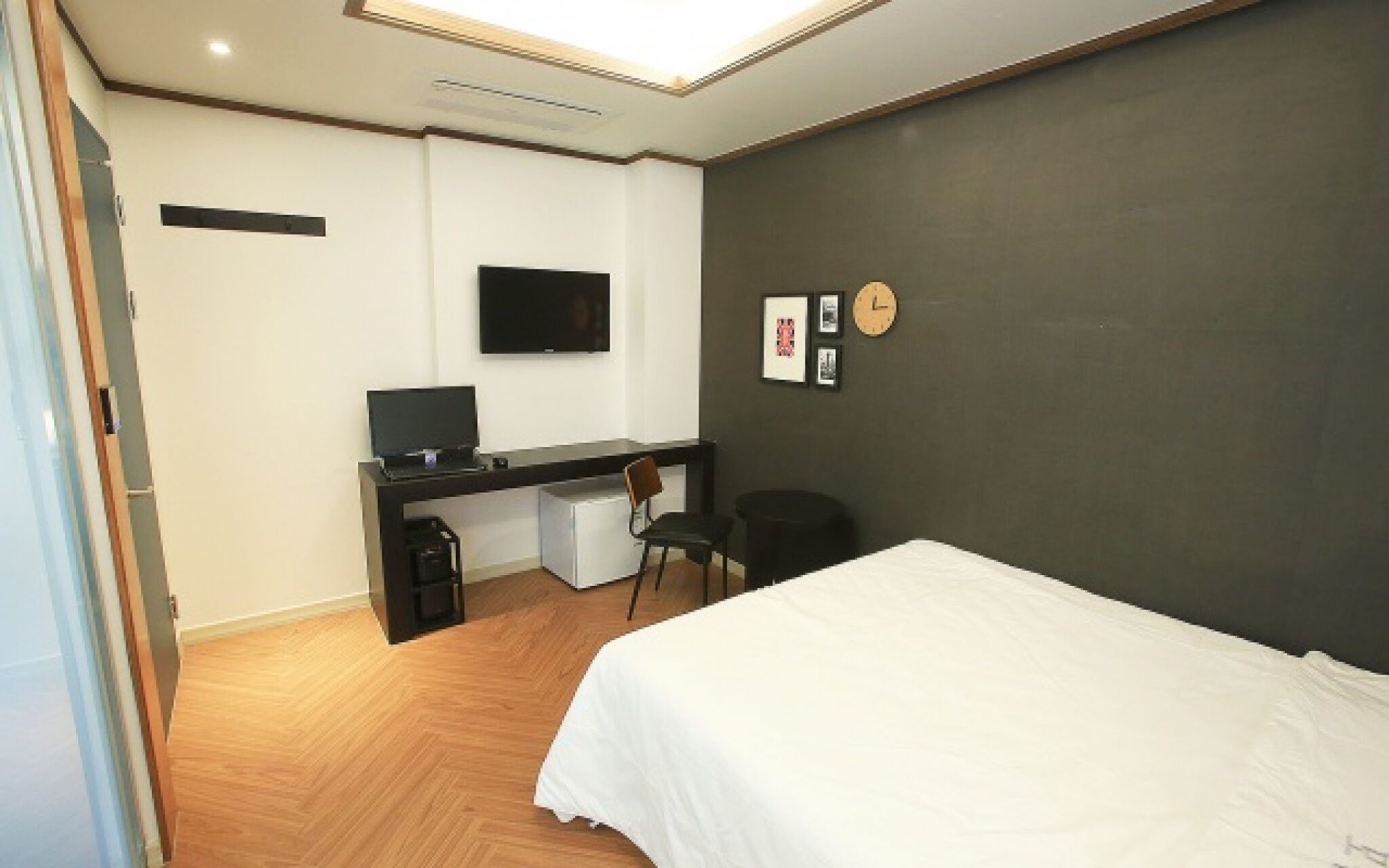 Seocho Denver