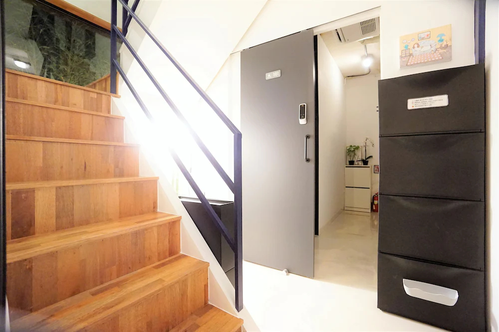 Seoul Cube Ewha Hostel