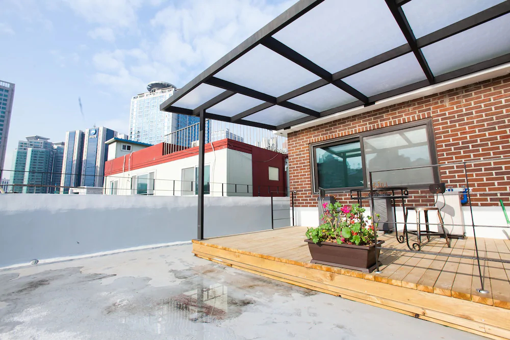 Olive Hostel