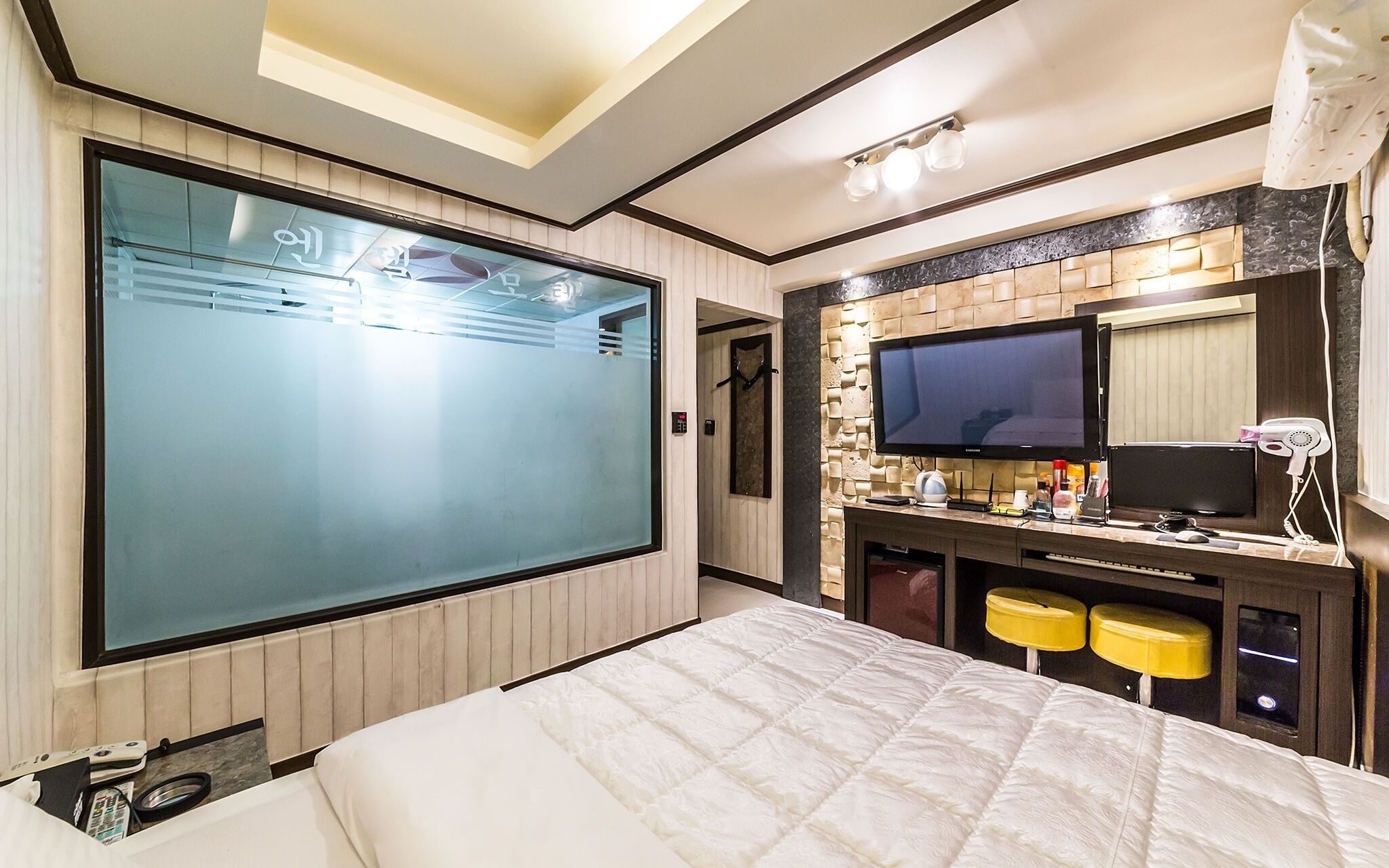 Seoul National University Angel