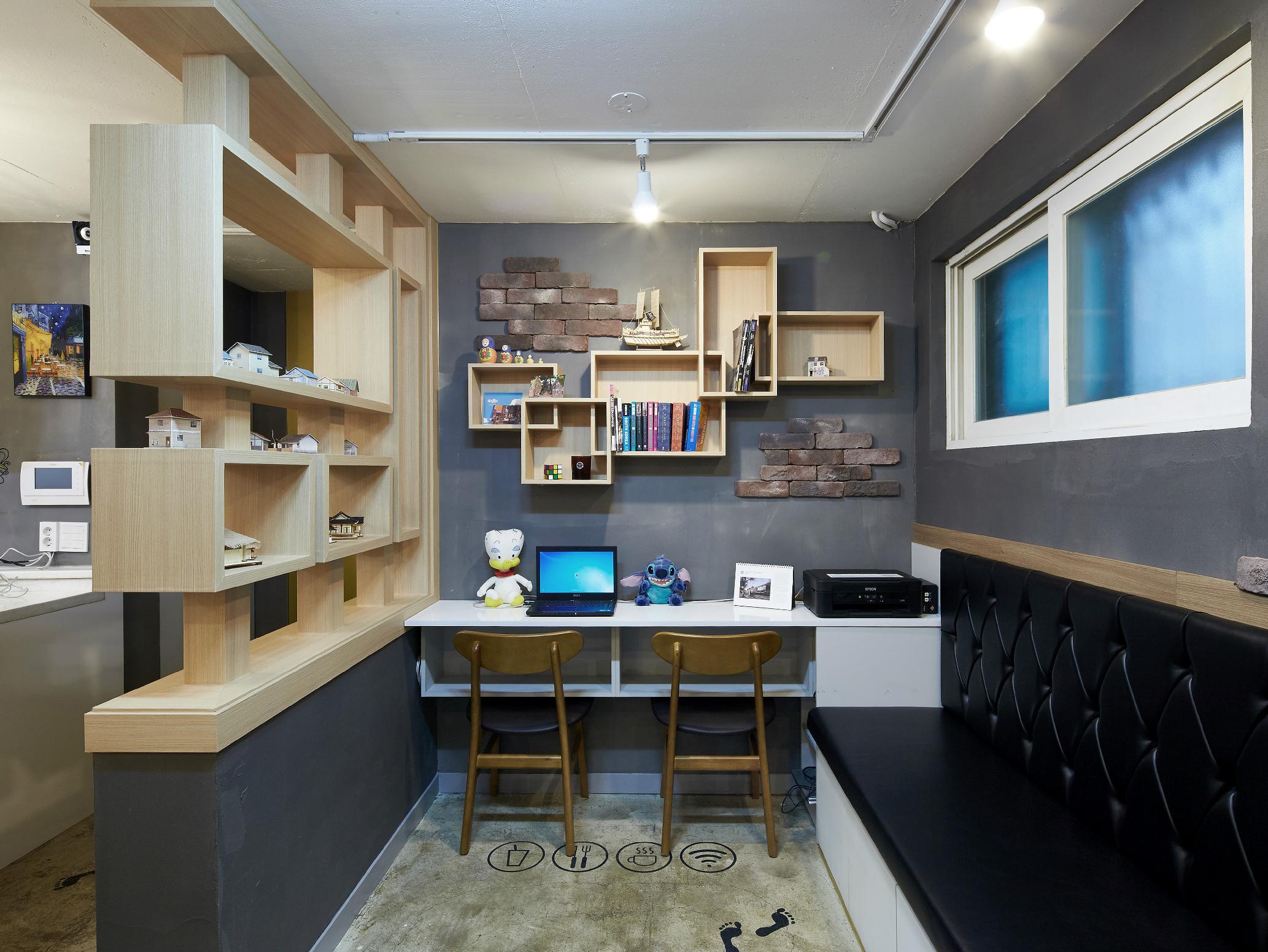 Seoul Station Pencil Hostel