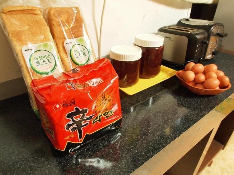 Shinchon Hostel