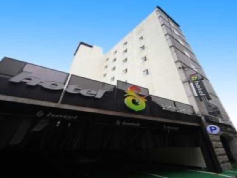 Shinchon S Hotel