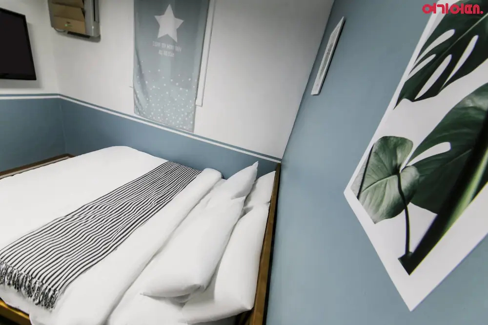 Sinchon Sisters Hostel