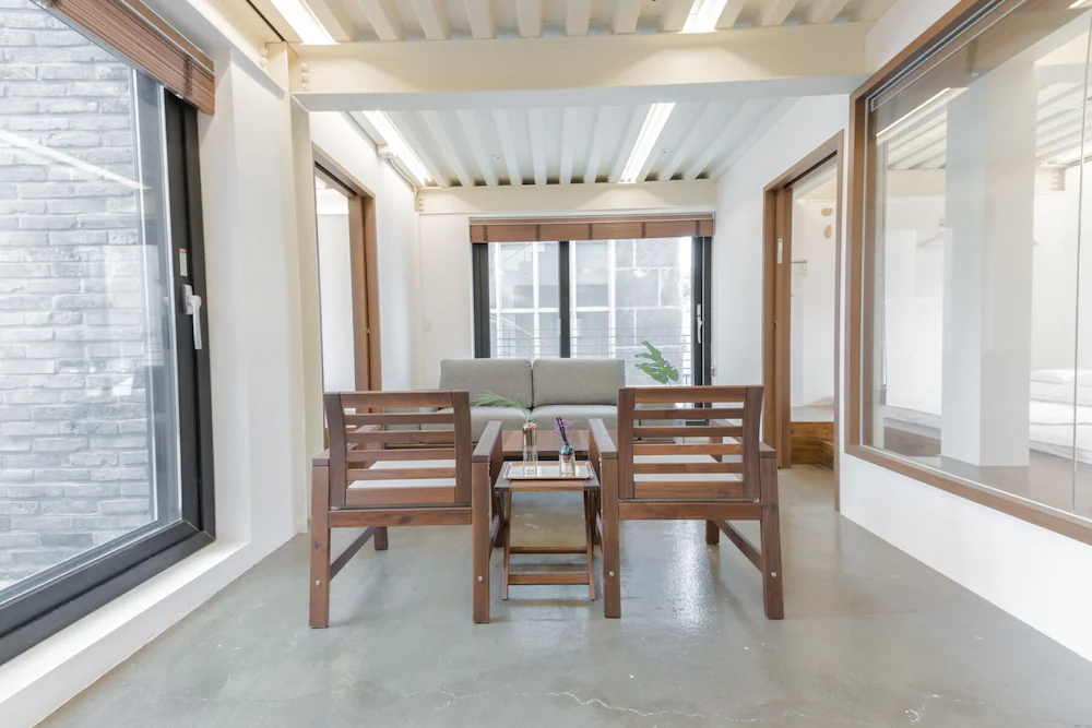 Sio Hostel L-Suite