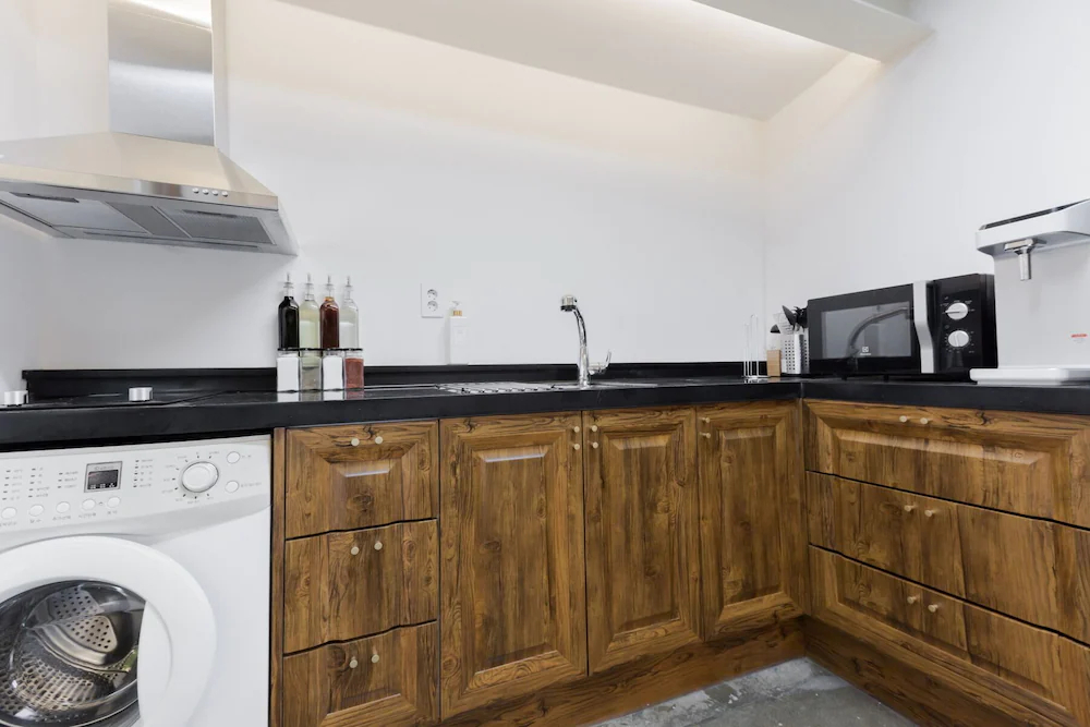 Sio Hostel L-Suite