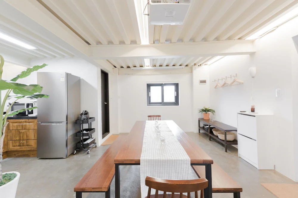 Sio Hostel L-Suite